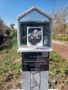 Με πρωτοβουλία του Δήμου και συγκεκριμένα της Δημοτικής Κοινότητας Άριος, ανεγέρθη στο σημείο του δυστυχήματος (πλησίον βόρειας πύλης Αεροδρομίου) μνημείο - εικονοστάσι